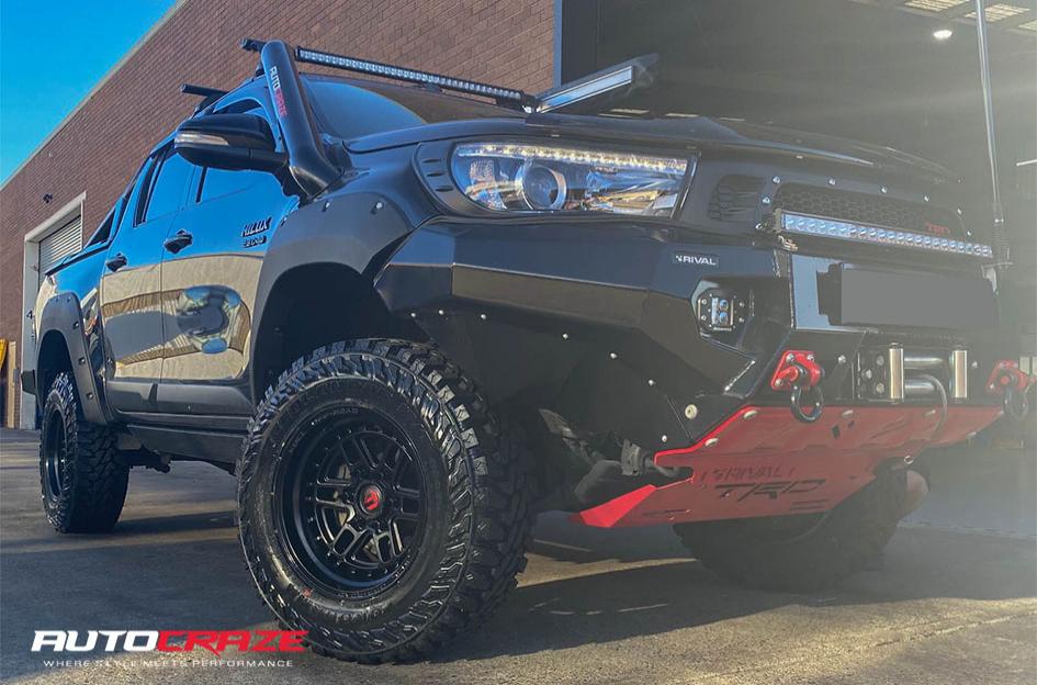 TOYOTA HILUX N80 4WD NITRO MATTE BLACK